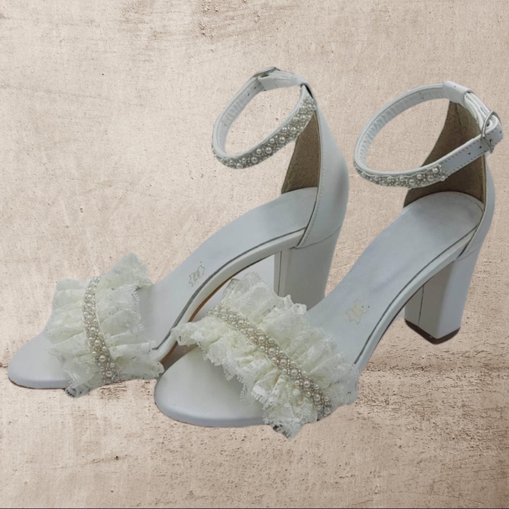 NEW Pearl Lace Block heel wedding white Sandals